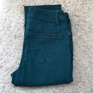 Kennith Cole emerald Jeans 👖